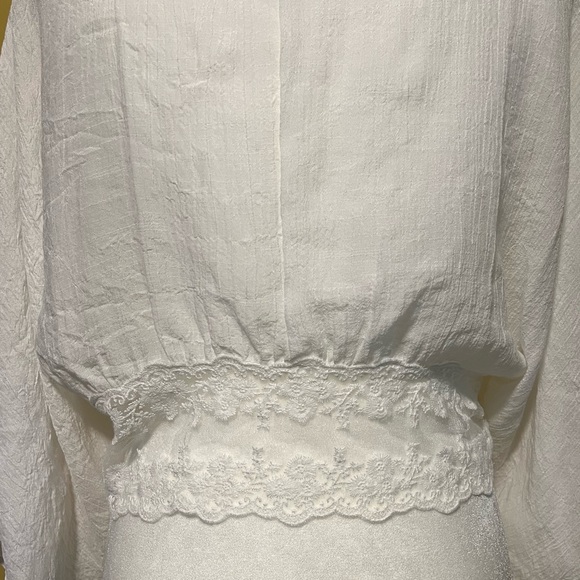 Forever 21 light sheer top/jacket - Picture 4 of 5